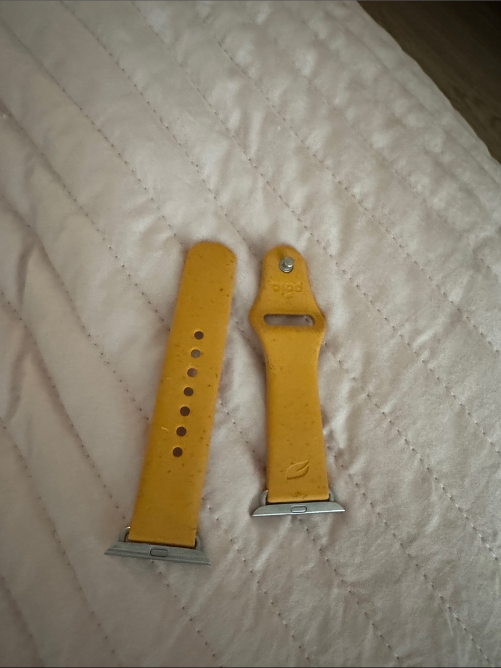Yellow Silicone Watch Band Replacement for Smartwatches